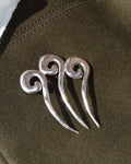 Three lucky waves – sterling silver hair piece with three wave-shaped prongs